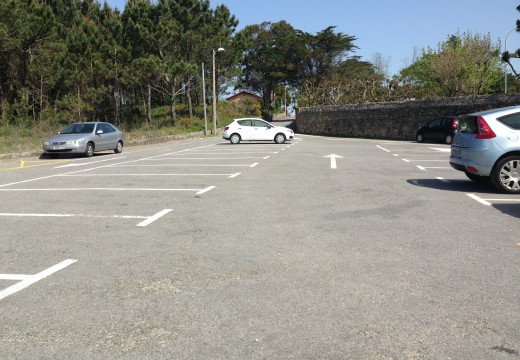 A Xunta concede unha achega para elevar a seguridade no acceso á praia de Coroso e o aparcamento á altura do cámping